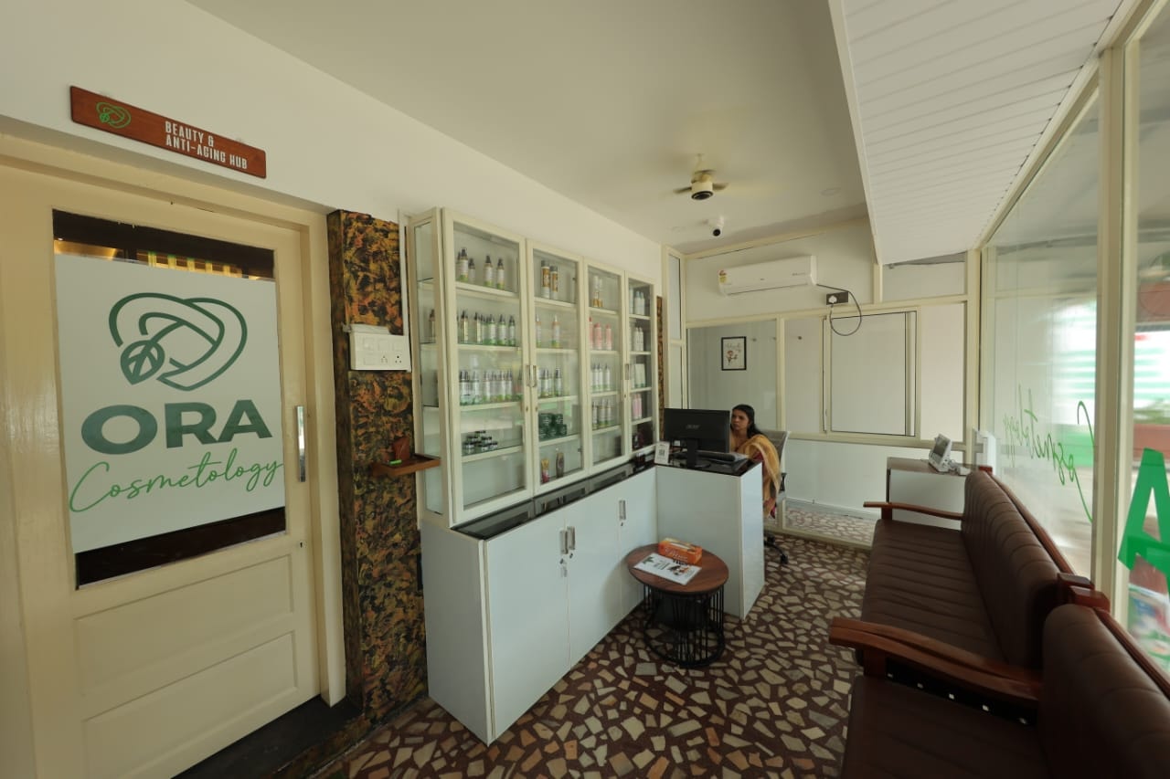 ORA Ayuss cosmetology treatment area